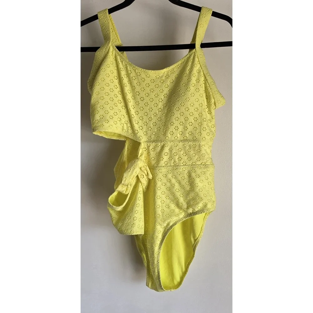 NWT Jessica Simpson Yellow Eyelet One Piece Swimsuit Women M Scoop Neck Resort